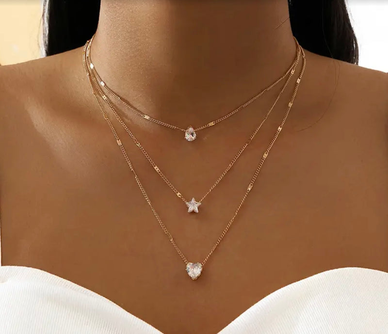 TRIPLE DIAMOND NECKLACE